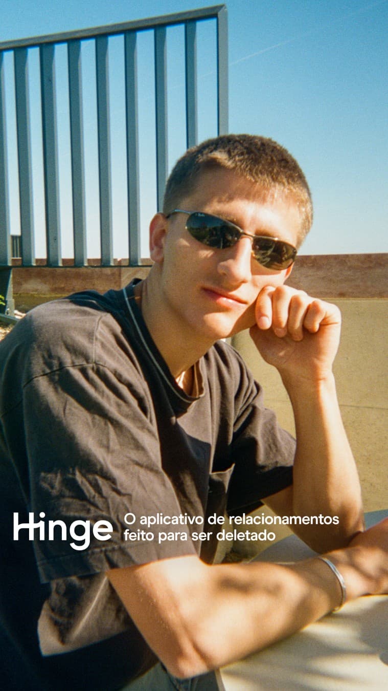 Hinge · Editorial ad