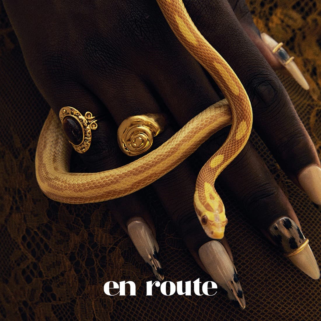 En Route Jewelry · Editorial ad
