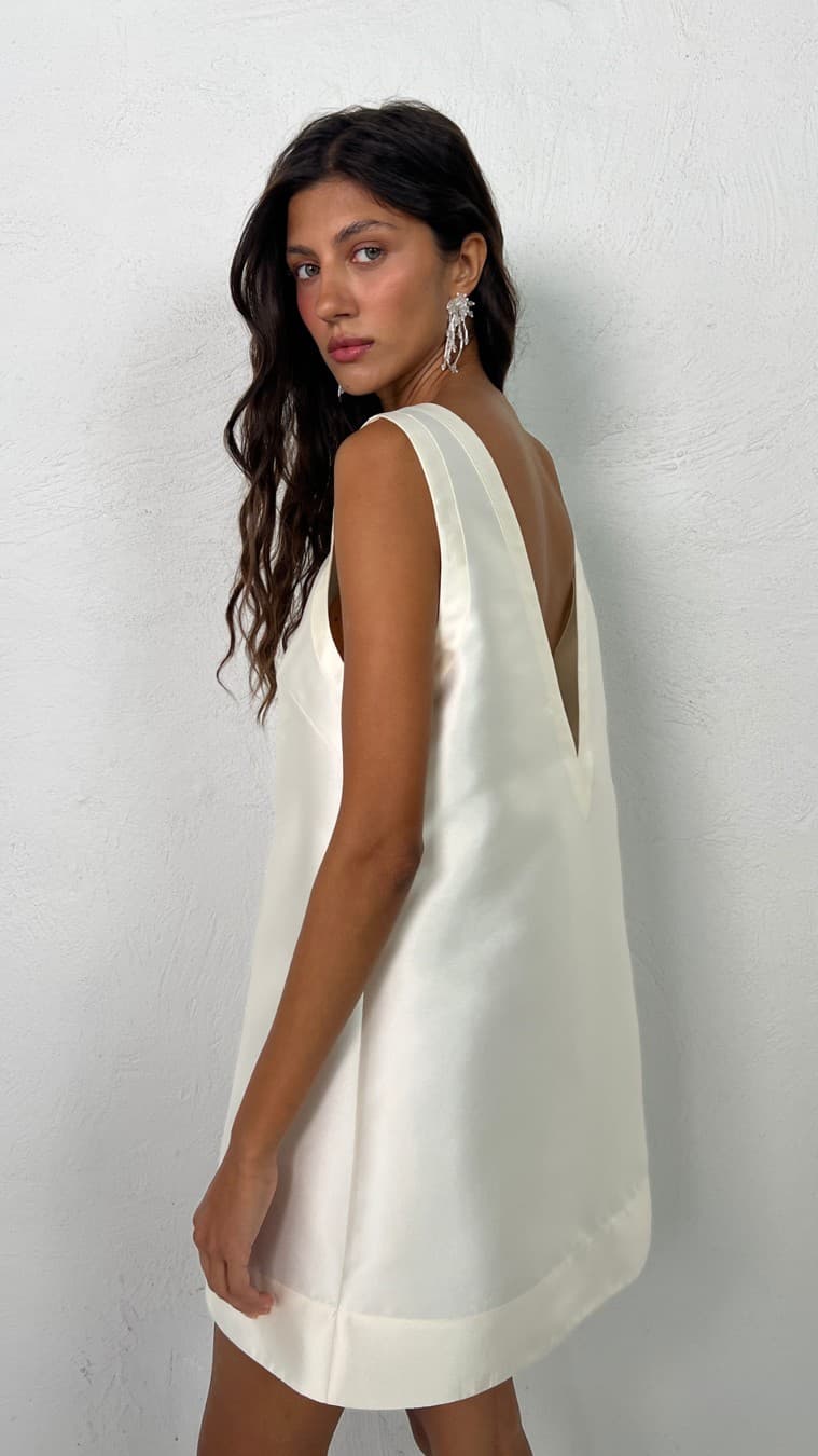 VRG GRL · Product Image ad