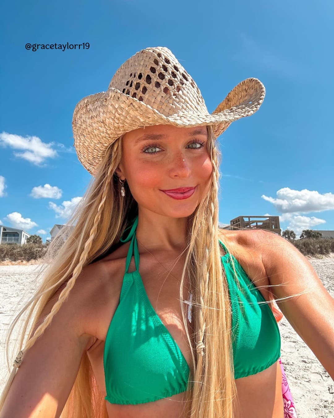 Kulani Kinis · UGC Selfie ad
