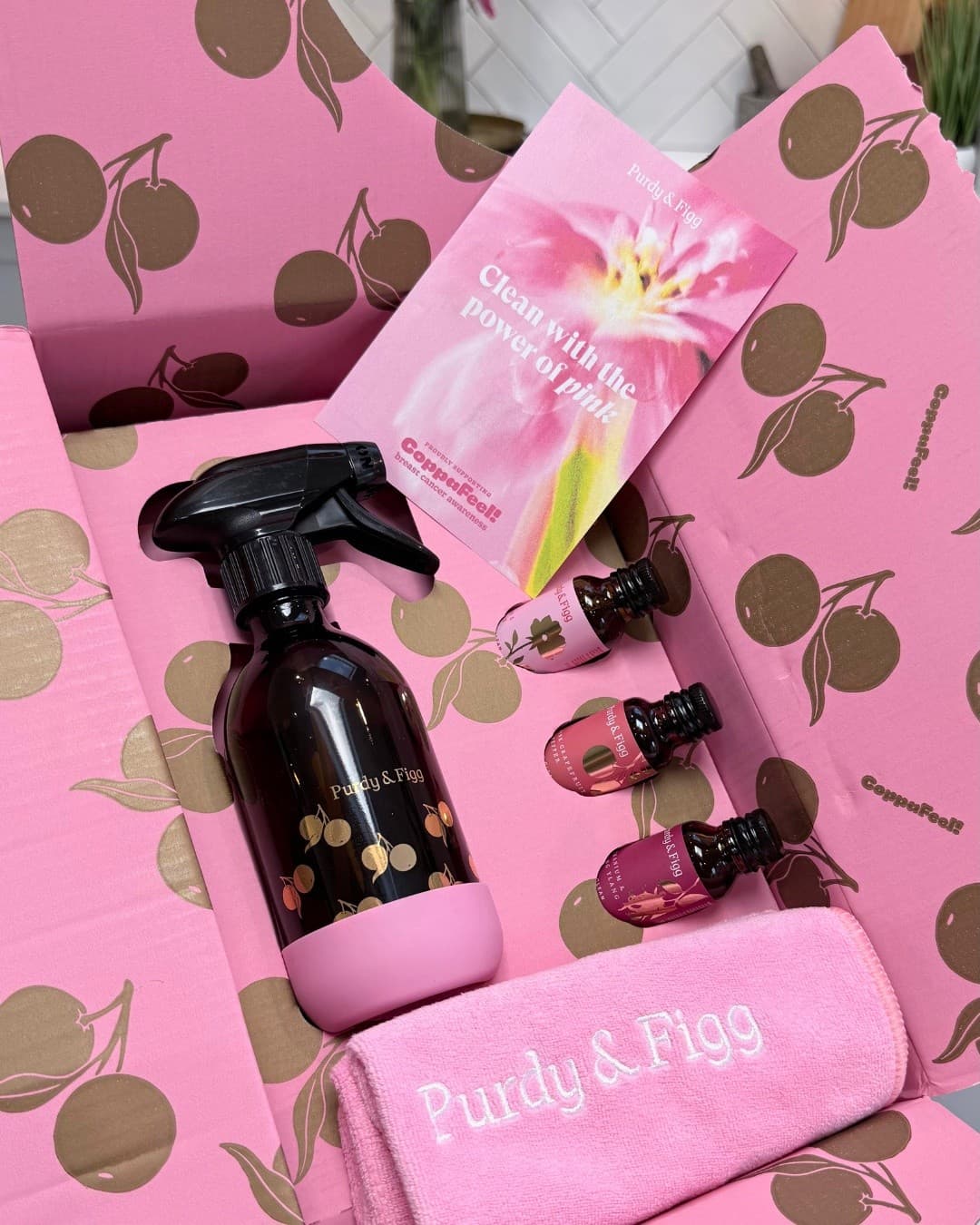 Purdy & Figg · Flatlay ad