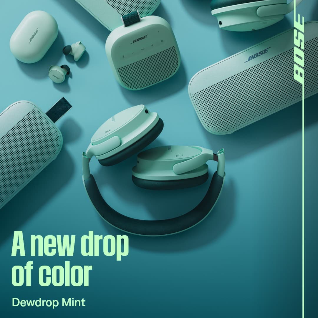 Bose · Flatlay ad