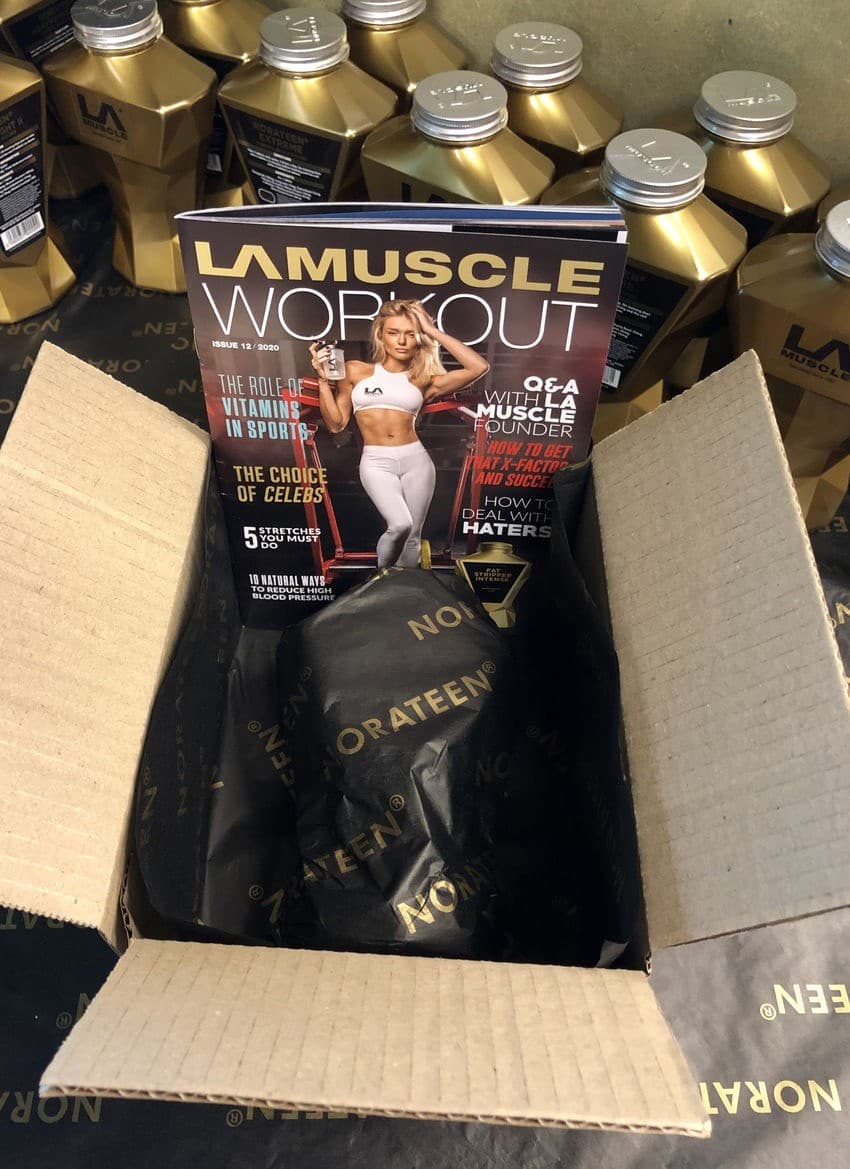 LA Muscle · Flatlay ad
