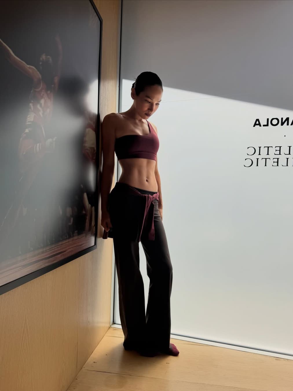 Adanola · Editorial ad