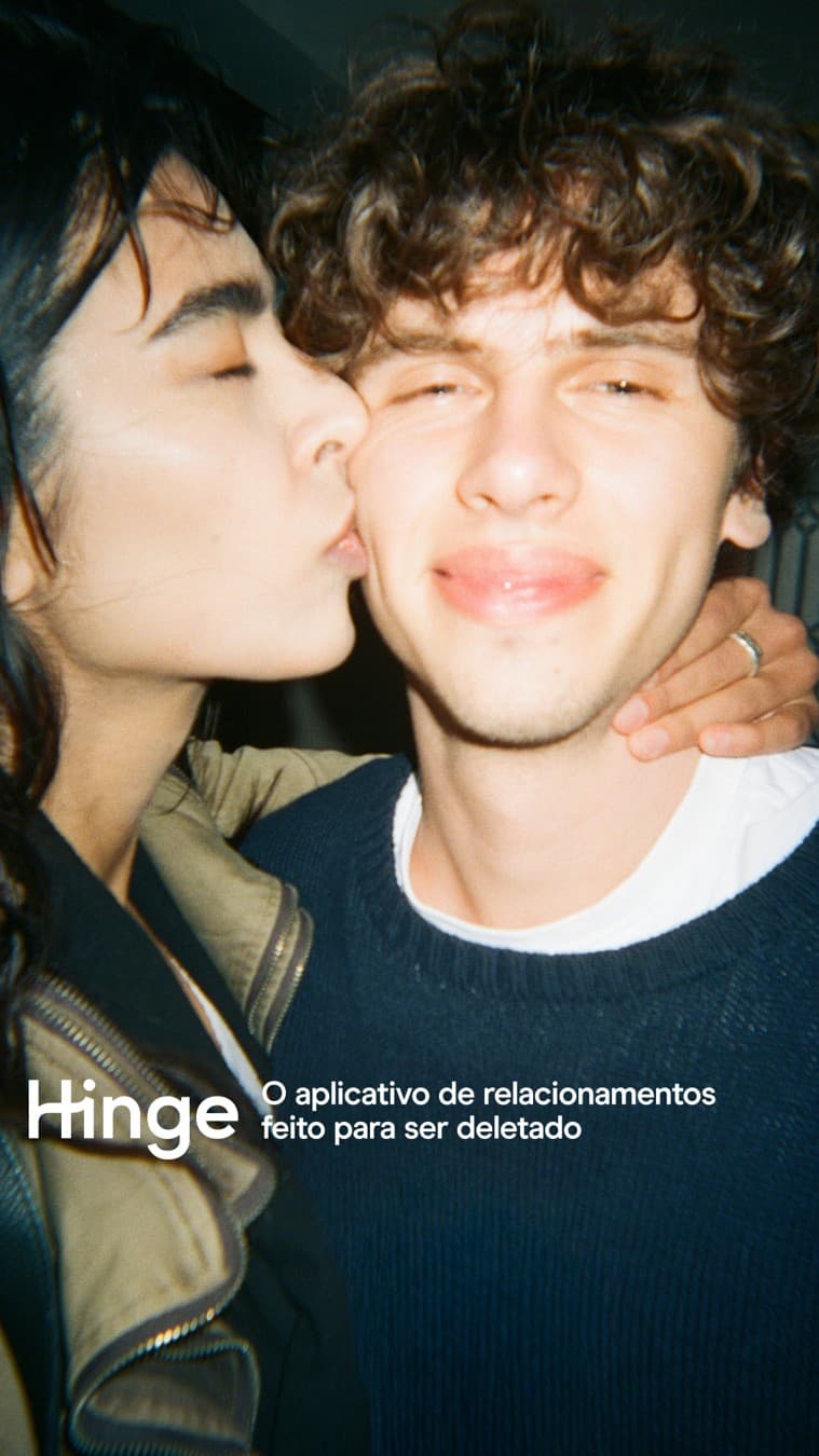Hinge · UGC Overlay ad
