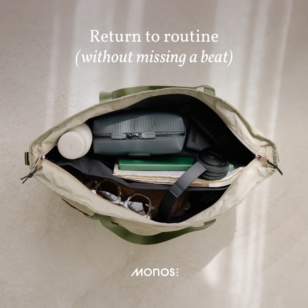 Monos · Flatlay ad
