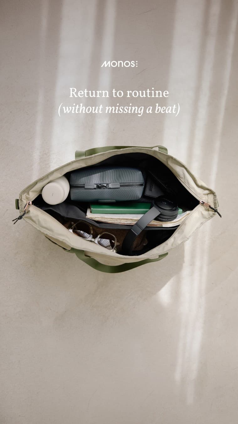Monos · Flatlay ad