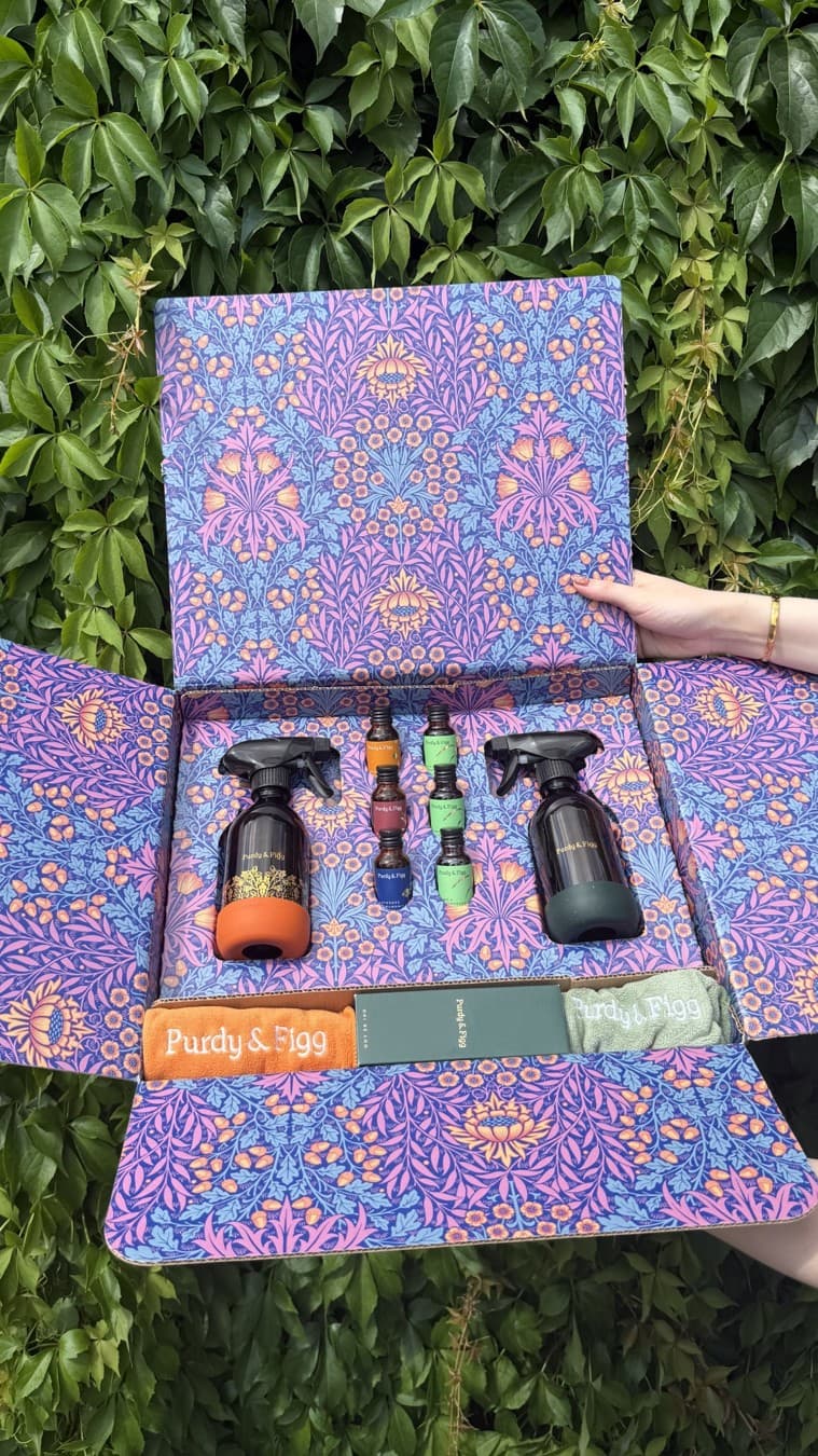 Purdy & Figg · Flatlay ad
